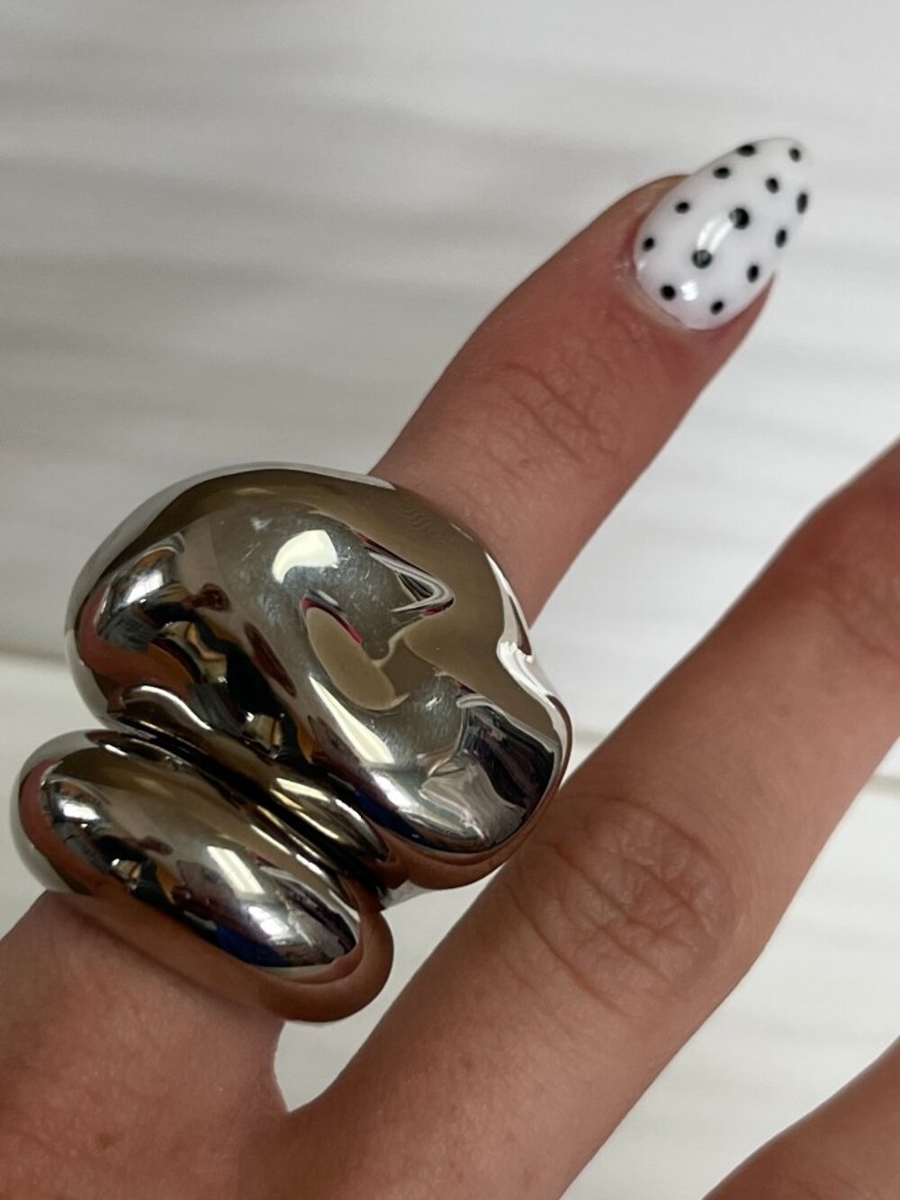 Alexander McQueen silver tone ring - Picture 4 of 4